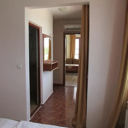 Guest house Admiral *