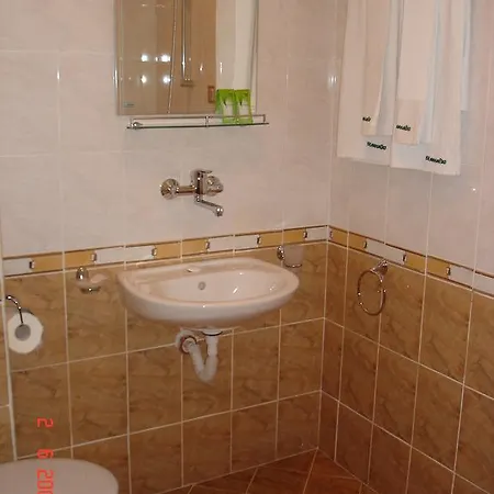 Guest house Admiral *