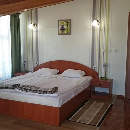 Guest house Admiral *